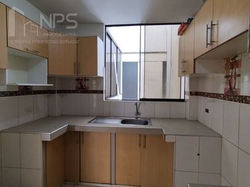 VENDO DEPARTAMENTO EN PUENTE PIEDRA