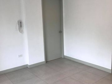 3 Storey Townhouse Unit Teacher's Village Quezon City UNIT 4