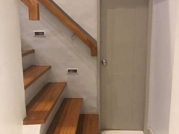 3 Storey Townhouse Unit Teacher's Village Quezon City UNIT 4