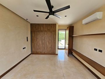 Casa Residencial de 3 recámaras en venta en Valenia Residencial