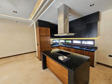 Casa Residencial de 3 recámaras en venta en Valenia Residencial