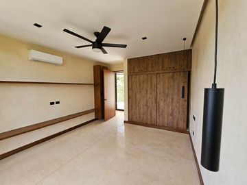 Casa Residencial de 3 recámaras en venta en Valenia Residencial