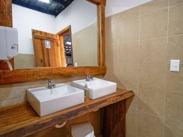 EN VENTA HACIENDA 60 HECTAREAS 20 MIN DEL AEROPUERTO DE QUITO