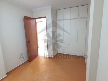 MINIDEPARTAMENTO EN SEGUNDO PISO COSTADO DE LA UNIVERSIDAD SIPÁN