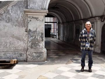 CENTRO HISTORICO VENDO CASONA ANTIGUA DE 1,553M2 EN $2,200,000 MIL DOLARES MUY NEGOCIABLES, JR. CAMANA CDRA.9 VISTA CALLE