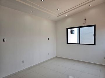 CASA EN VENTA DE 4 RECAMARAS EN VERACRUZ FRACCIONAMIENTO REFORMA