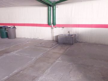 DEPARTAMENTO EN VENTA 184m2, 2 PARQUEDEROS SECTOR BATAN ALTO