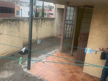 OPORTUNIDAD UNICA DE CASA EN MEZCALAPA RIO CHURUBUSCO CON POSESION