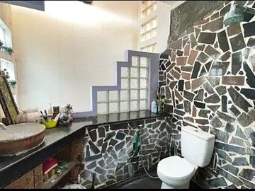 Rumah 2 Lt Depan Taman Dijual MURAH Di Pondok Indah Jaksel