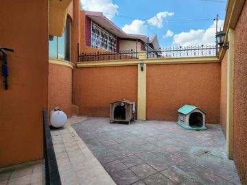 Casa en venta en esquina, Reforma , Irapuato