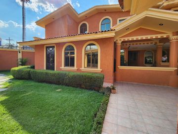Casa en venta en esquina, Reforma , Irapuato