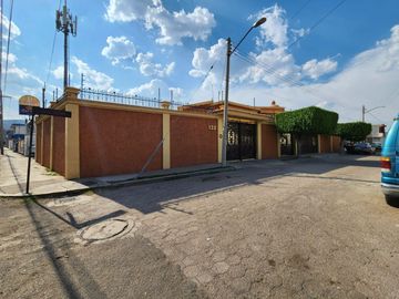 Casa en venta en esquina, Reforma , Irapuato