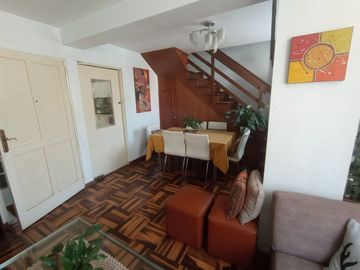 OPORTUNIDAD UNICA! Venta de Acogedor  y Luminoso Duplex en Portada del Sol - La Molina