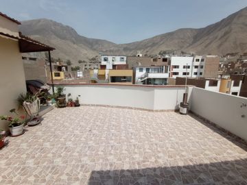 OPORTUNIDAD UNICA! Venta de Acogedor  y Luminoso Duplex en Portada del Sol - La Molina