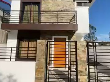 2 storey Brandnew House for Sale located in Jeorgetown Heights Executive Village, Molino Road, Bacoor City near SM City Bacoor and Vista Mall