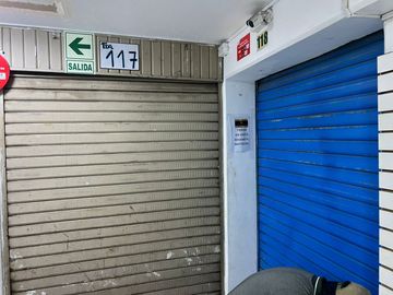 Local comercial 118 de 9 mt Primer piso en Gamarra