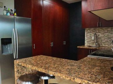 Penthouse con vista a la laguna, jacuzzi y terraza privada, en venta Cancún.