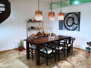 Penthouse con vista a la laguna, jacuzzi y terraza privada, en venta Cancún.