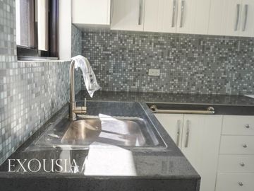 11.2M NEWLY CONSTRUCTED 4 BEDROOM UNIT LOCATED AT IMUS, CAVITE