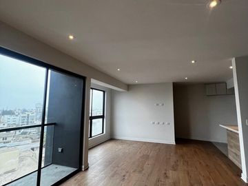 Venta Exclusivo Duplex De Estreno En Surco