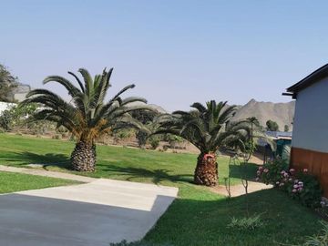 EN VENTA BONITA CASA DE CAMPO CON GRAN ÁREA EN PACHACAMAC