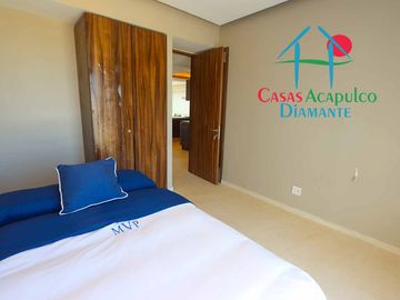 Depa de playa en renta mensual y vacacional. Terraza con vista a los jardines y albercas