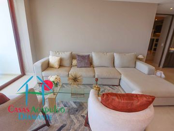 Depa de playa en renta mensual y vacacional. Terraza con vista a los jardines y albercas