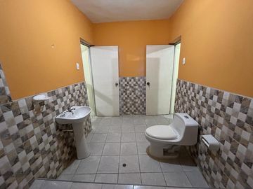 HERMOSA CASA DE PLAYA FRENTE AL MAR 6DORMITORIOS EN EL BALNEARIO DE PUEMAPE – PACASMAYO
