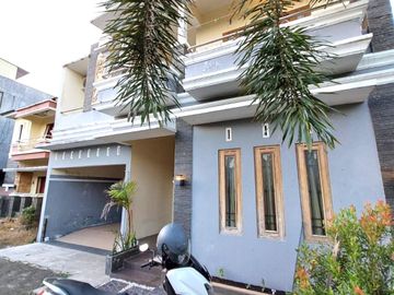 Rumah 2 Lantai Strategis di Maguwoharjo