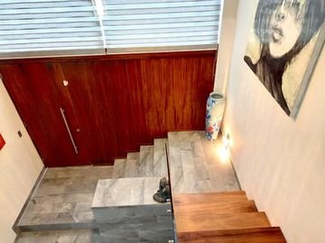 CASA SEMINUEVA, EN FRAC BOSQUE CEDROS A 3 MINUTOS DE PLAZA GALERIAS SUR