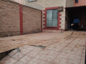 Venta de Casa GEO de 2 Recamaras, 2 Niveles, Ubicado en CHICOLOAPAN Estado de México.