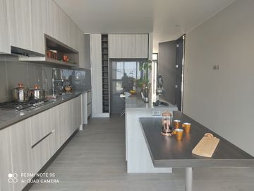 I. Holzapfel #656. Hermosa Casa 4D4B en Pinares de Montemar