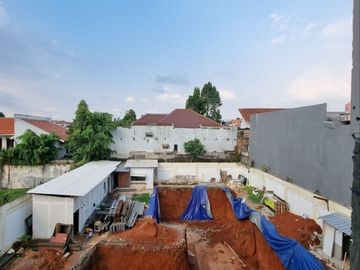 GEDUNG AS IS CONDITION ZONA KOMERSIAL JL HARSONO RM / RAGUNAN, JAKSEL