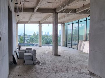 GEDUNG AS IS CONDITION ZONA KOMERSIAL JL HARSONO RM / RAGUNAN, JAKSEL