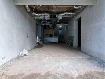 GEDUNG AS IS CONDITION ZONA KOMERSIAL JL HARSONO RM / RAGUNAN, JAKSEL