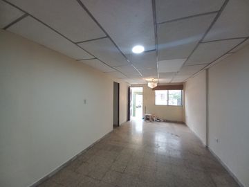 Casa rentera en venta en Cdla. Alborada 1era etapa, Norte de Guayaquil