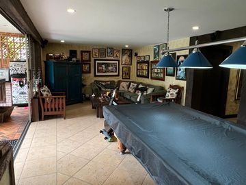 Casa en venta la calera poblado medellin.