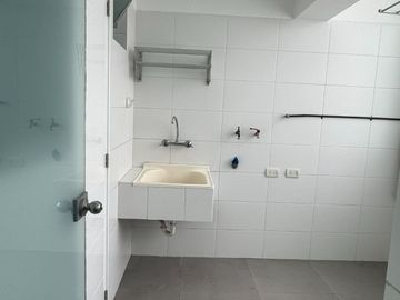 VENDO DEPARTAMENTO EN MIRAFLORES - ARMENDÁRIZ