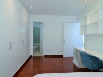 VENDO DEPARTAMENTO EN MIRAFLORES - ARMENDÁRIZ