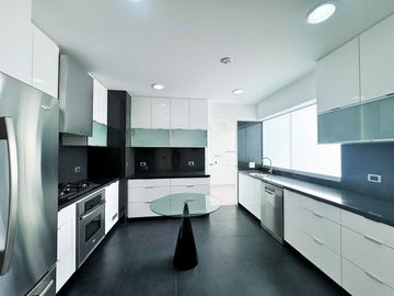 VENDO DEPARTAMENTO EN MIRAFLORES - ARMENDÁRIZ