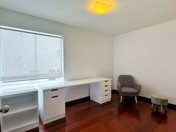 VENDO DEPARTAMENTO EN MIRAFLORES - ARMENDÁRIZ