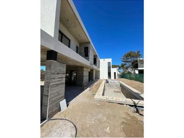 VENTA DE CASA EN PINAMAR NORTE - POSITIVE HOUSE XVII