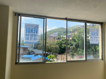 HERMOSO Y AMPLIO APARTAMENTO
