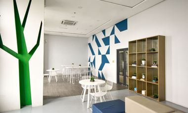 1BR CONDO UNIT IN KATIPUNAN ACROSS ATENEO AND MIRIAM COLLEGE