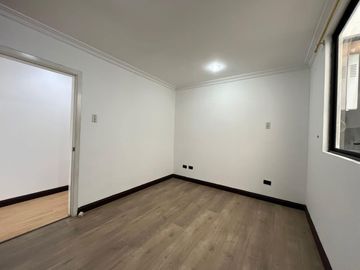 Departamento central en venta en Loja
