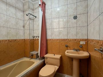 Departamento central en venta en Loja