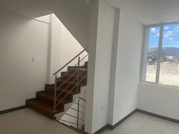 VENTA DE CASAS POR ESTRENAR 3 DORMITORIOS SECTOR VALLE DE LOS CHILLOS