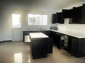 VENTA DE CASAS POR ESTRENAR 3 DORMITORIOS SECTOR VALLE DE LOS CHILLOS