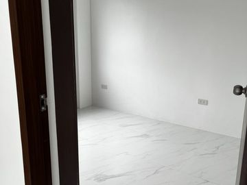169sqm House and lot (Ready For Occupancy) For sale 4 Bedrooms in Greenwoods Pasig City (PH2825)