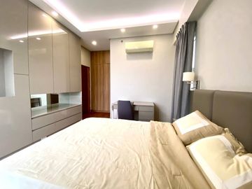 FOR SALE - Furnished Unit with 2 Balconies in Skyvillas at One Balete, QC